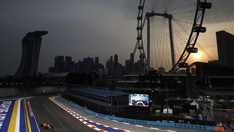 Singapore: where the nights are hot and red 02