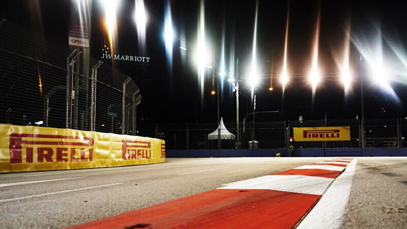 Singapore: where the nights are hot and red 03