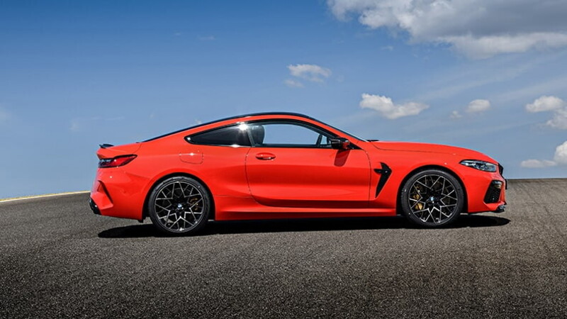 The new BMW M8 and a new P Zero - a high performance duo 01