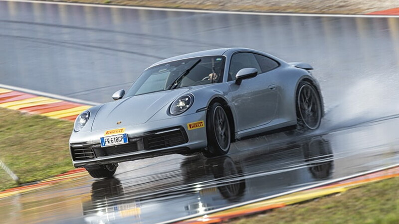 Eight tips for driving in wet weather 01