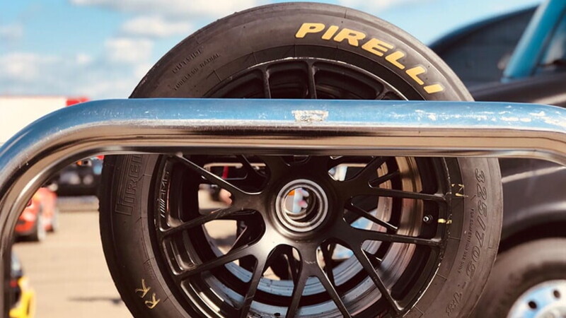 Let it race, let it race, let it race… 01