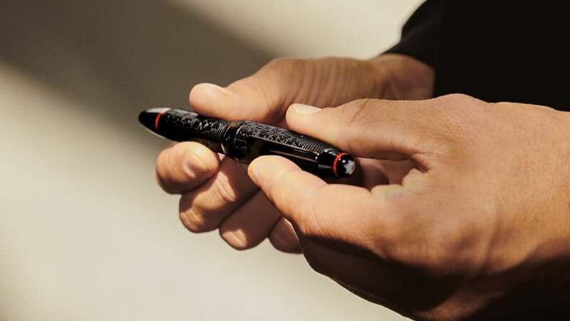 Pirelli history engraved on the Montblanc pen 01