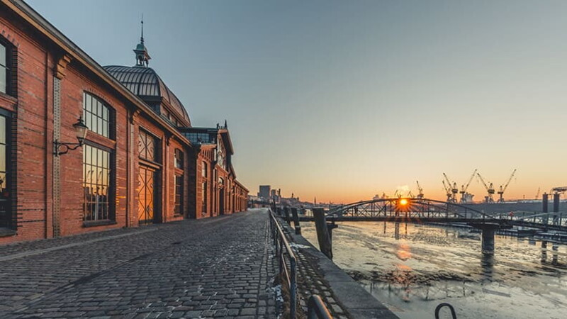 Five cities, with five ports to visit 03