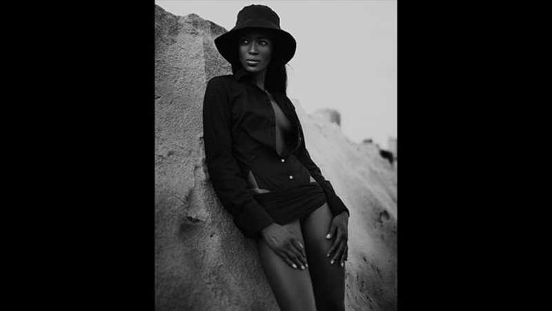 Pirelli Calendar: Demarchelier, signature ease and elegance 02