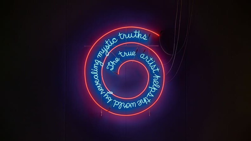 The Scalar Humanism of Bruce Nauman's Corridors and Rooms 04