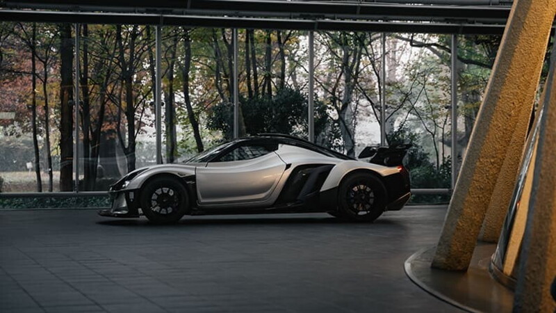 From the road to GT competition: Picasso and the art of racing 02