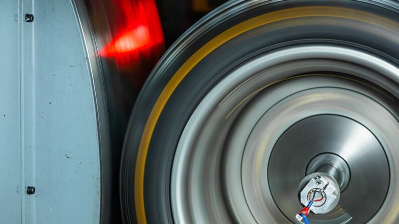 This is how Pirelli tests high speed 01