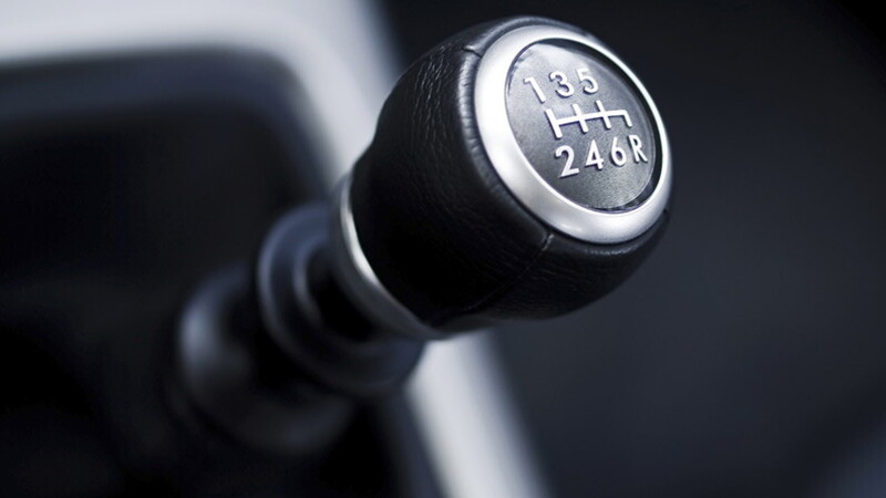 Sesta marcia: cos'è, come funziona e su quali macchine si trova 01