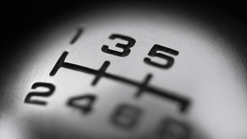 Sesta marcia: cos'è, come funziona e su quali macchine si trova 02