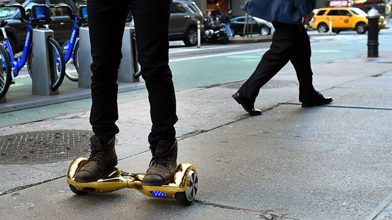 E' Hoverboard-mania! Il volopattino è ormai realtà 2