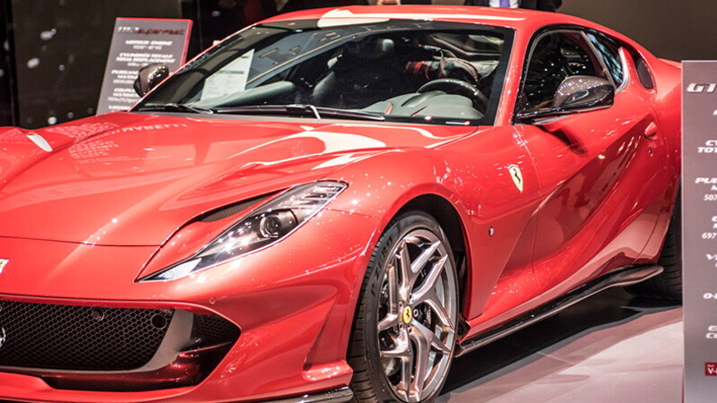 L'auto analogica seduce ancora 02