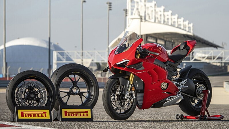 Ducati sceglie DIABLO™ SUPERCORSA SP per l'ultimo modello della Panigale V4