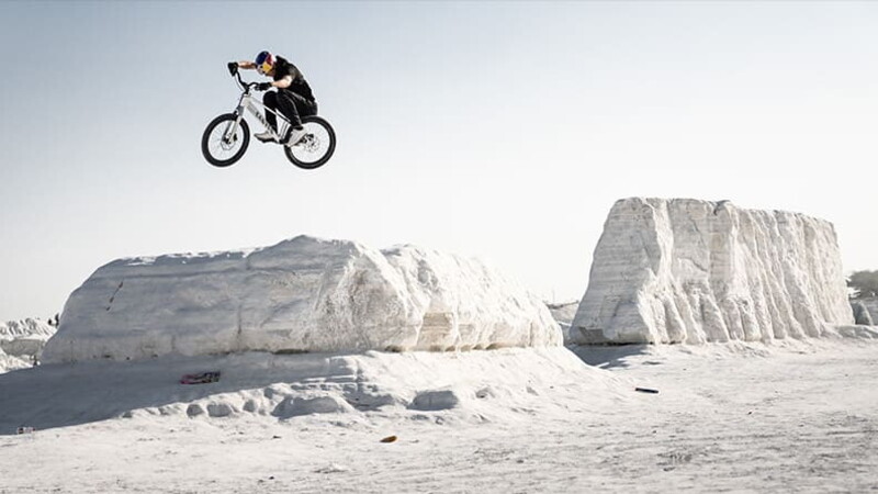 “Dove gli altri vedono muri, io immagino salti” 05