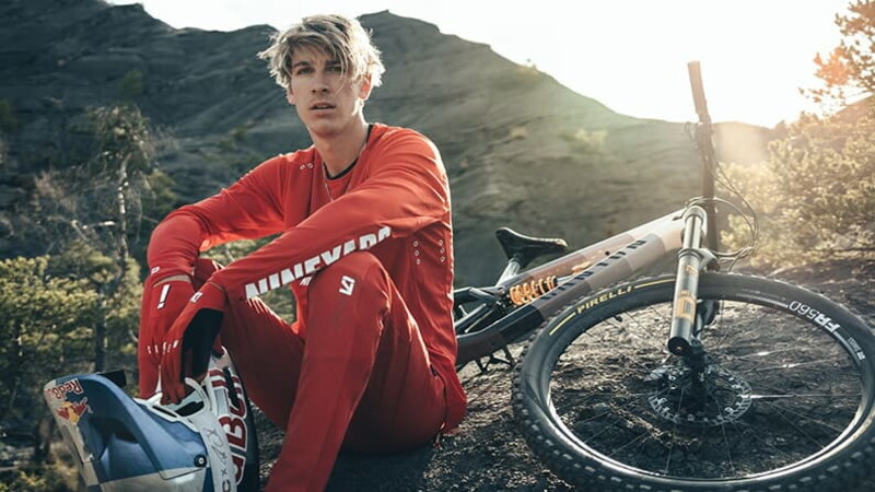 “Dove gli altri vedono muri, io immagino salti” 06