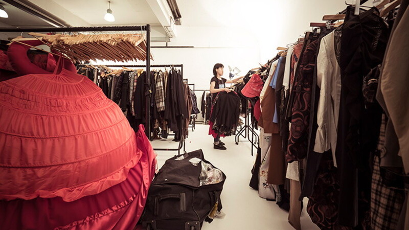 Insieme a Tim Walker, dietro le quinte del Calendario Pirelli 2018 02