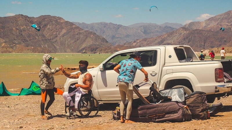 Superando obstáculos com velocidade e independência 01