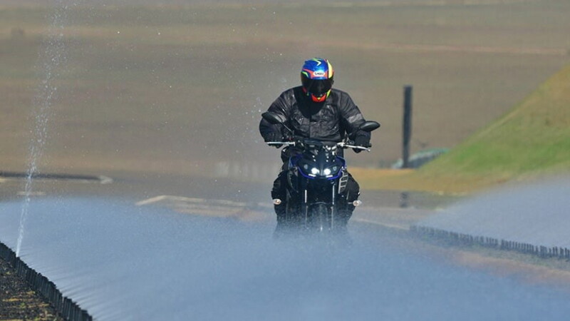 No seco ou no molhado, precaução em primeiro lugar 01