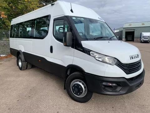 Iveco Daily 65C18H A8 B LMB P 4100L WB Hi-Matic Minibus c w lift & air suspension *NEW* img
