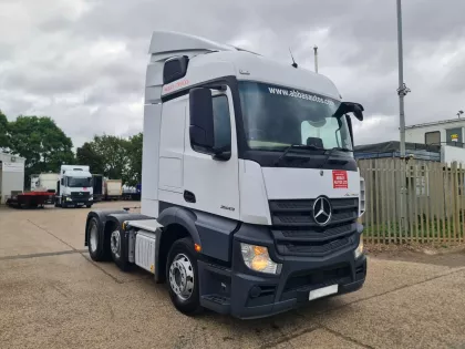 2019 Mercedes-Benz Trucks Actros Tractor unit img