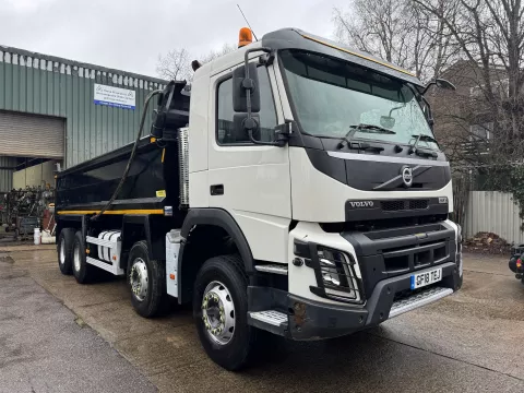 2018 Volvo FMX-420 8x4 Tipper img
