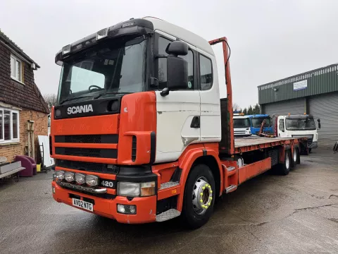 2002 Scania R124L-420 6x2 Beavertail Vehicle img