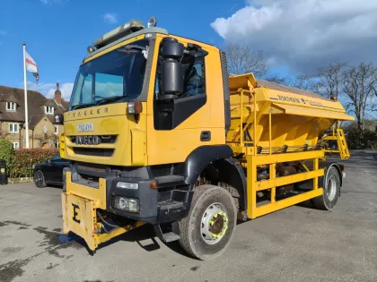 2012 (12) IVECO TRAKKER AD190T31 4X4 GRITTER img