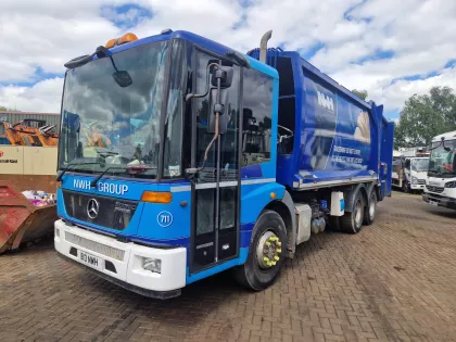 2013 MERCEDES ECONIC 6X4 REFUSE TRUCK img
