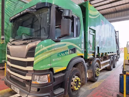 2018 SCANIA P410 8X4 HEIL BIGBITE REAR END LOADER REL img