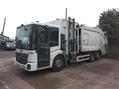 2018 MERCEDES ECONIC ONE PASS RECYCLING REFUSE TRUCK img