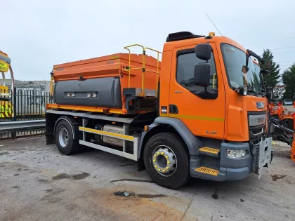 2019 DAF LF260 4x2 BUCHER GRITTER - FOR SALE img