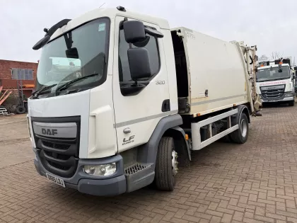 2015 DAF 12 TON REFUSE TRUCK WITH WEIGHING img