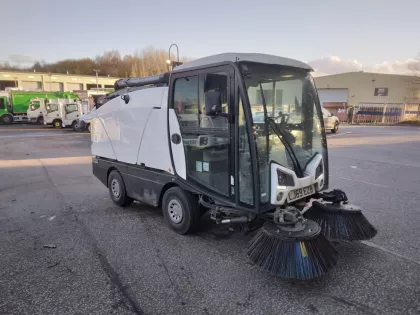 2019 JOHNSTON CX201 SWEEPERS img