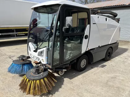 2017 Johnston All Specialist Vehicles Road sweeper img