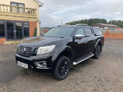 2018 Nissan Navara img