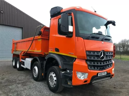 2015 Mercedes-Benz Trucks Arocs Tipper img