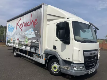 2018 DAF 45 series Curtainsider img