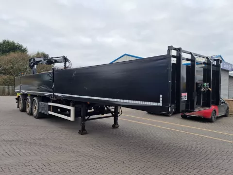 SDC Brick Crane Trailer c w Atlas 92.2 Crane Lever controls img