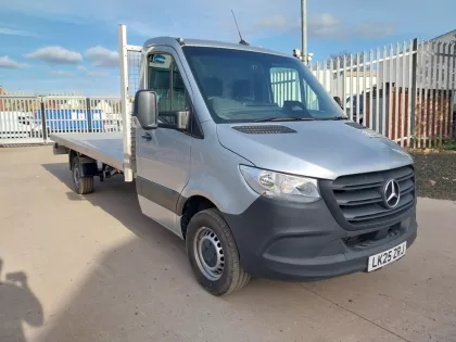 2025(25) Mercedes Sprinter Flatbed img