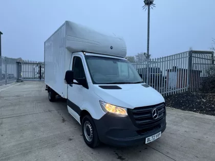 2023 (72) Mercedes-Benz Sprinter 2.0 315 CDI Progressive RWD L3 Euro 6 Luton Cantilever Tail Lift img