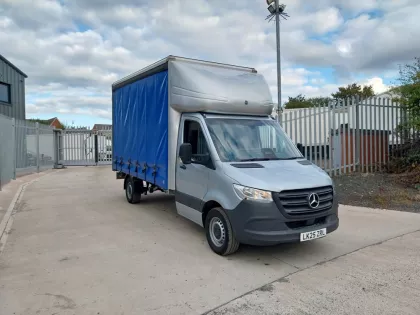 2025(25) Mercedes Sprinter 315 Curtainsider img