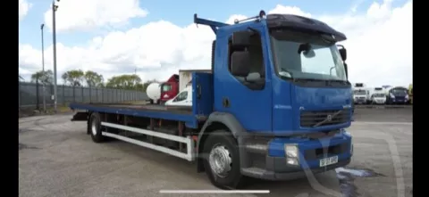 2007 Volvo FE truck - platform truck img
