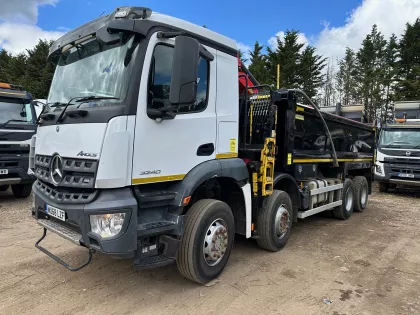 2018 Mercedes 3240 Arocs Tipper img