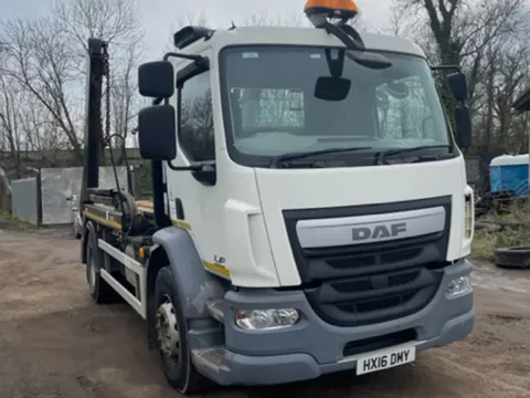 2016 DAF LF250 Skip vehicle img