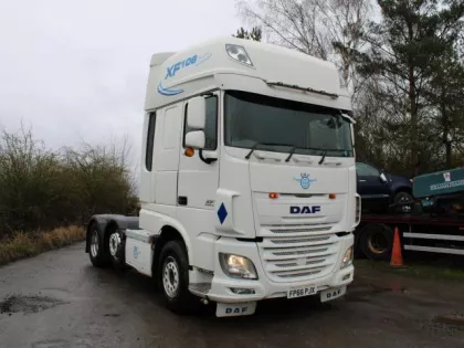 DAF XF 105 460 SUPER SPACE Tractor Unit img