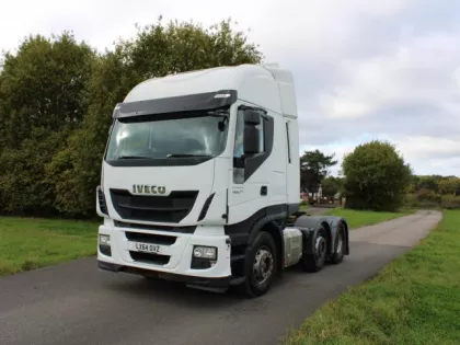 IVECO STRALIS 460 Tractor Unit img