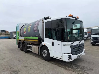 2015 Mercedes-Benz Econic Municipal img
