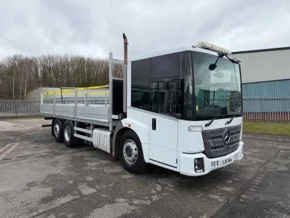 2016 Mercedes-Benz Econic Dropside img