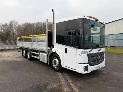 2016 Mercedes-Benz Econic Dropside img
