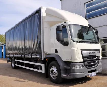 DAF LF 290 - 18 TON GVW CURTAINSIDER T AWAY - EURO 6 - R180 img