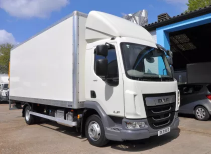 DAF LF 180 - 7.5 TON BOX COLUMN TAIL LIFT - EURO 6 - R163 img